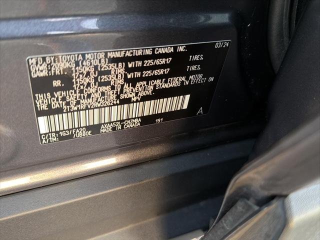 Certified Used 2024 MAGNETIC GRAY MET. Toyota  image 42