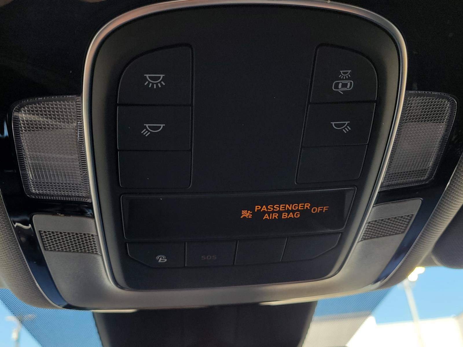 Used 2021 Quartz White Hyundai SEL image 31