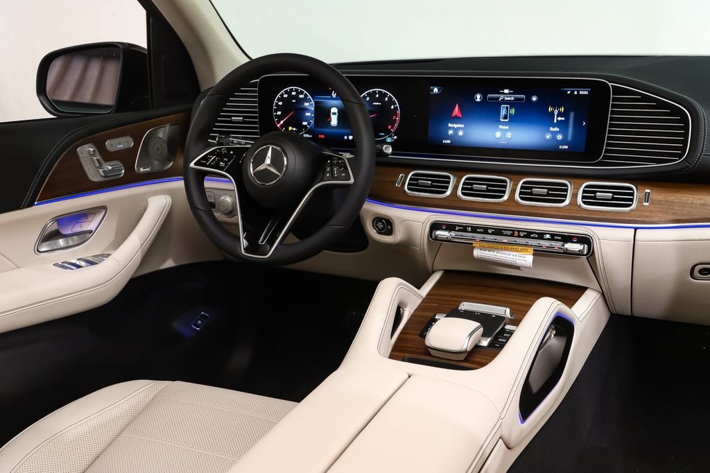 New 2026 MANUFAKTUR Ireland Mid Green Metallic Mercedes-Benz GLE 450 image 54