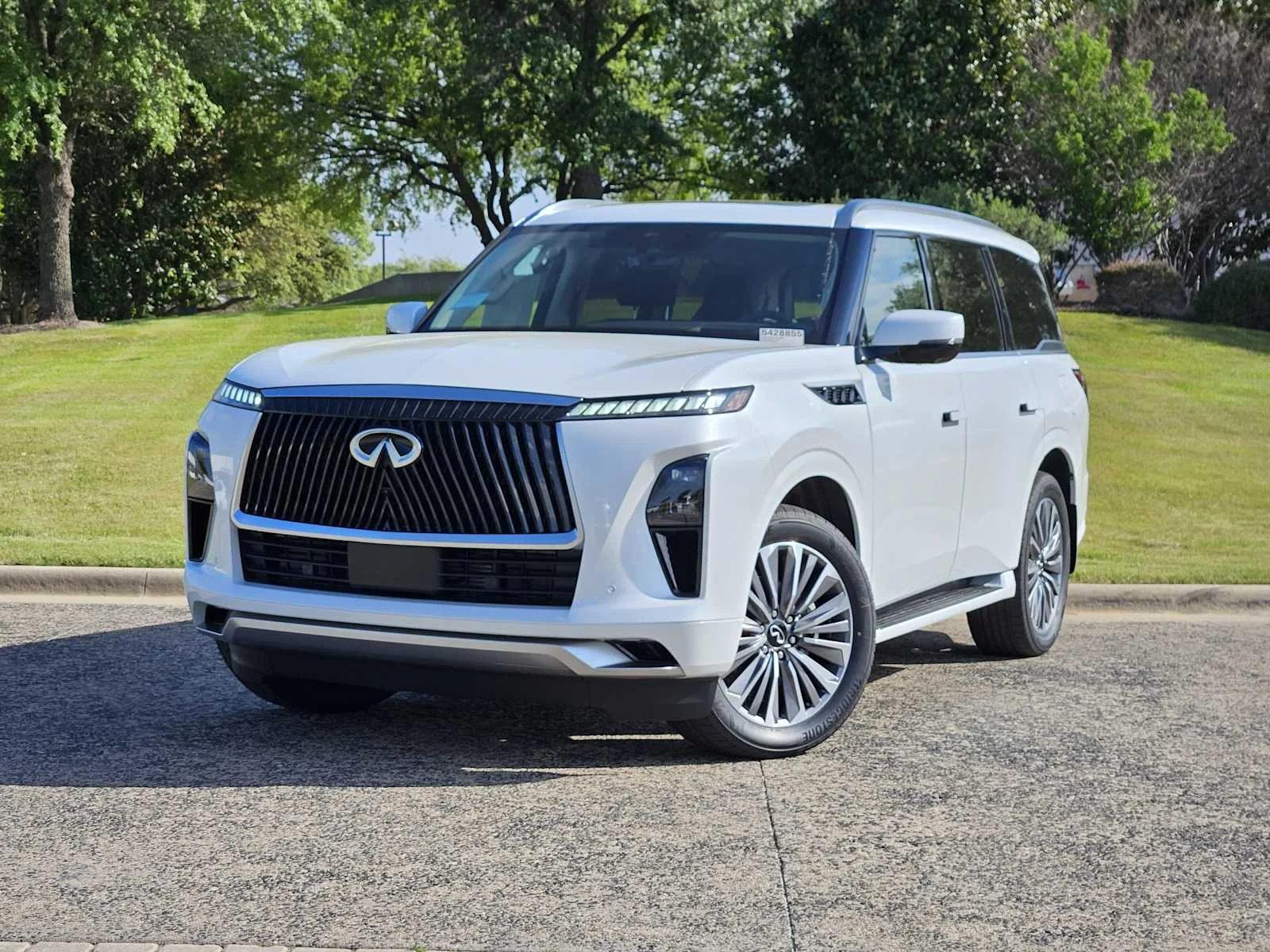2026 INFINITI QX80