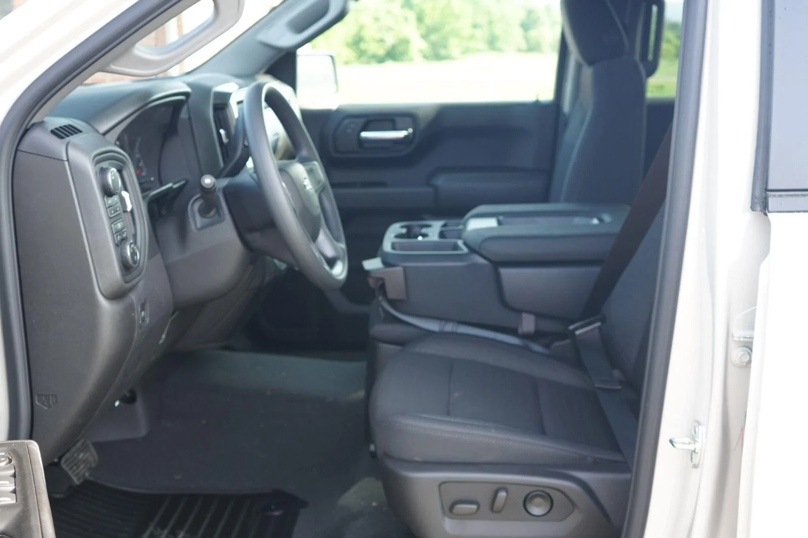 2026 Chevrolet Silverado 1500 Custom Trail Boss - Photo 24