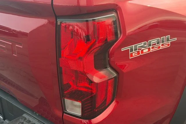 2026 Chevrolet Colorado Trail Boss - Photo 7