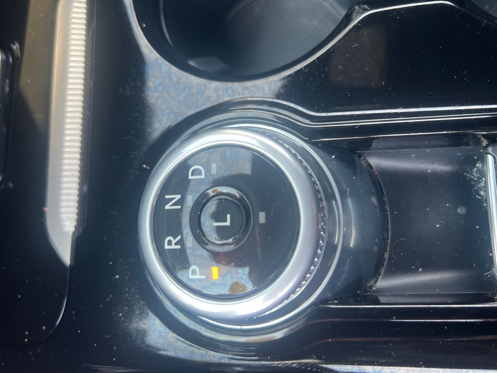 Used 2025 Black Ford Platinum image 18