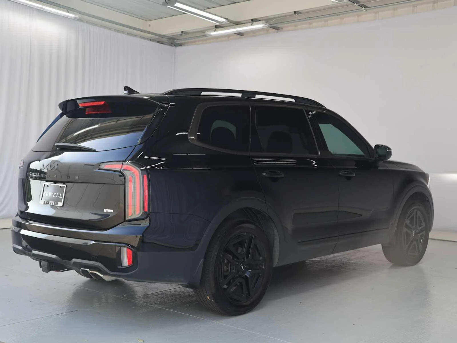 Used 2024 Ebony Black Kia EX X-Line image 8