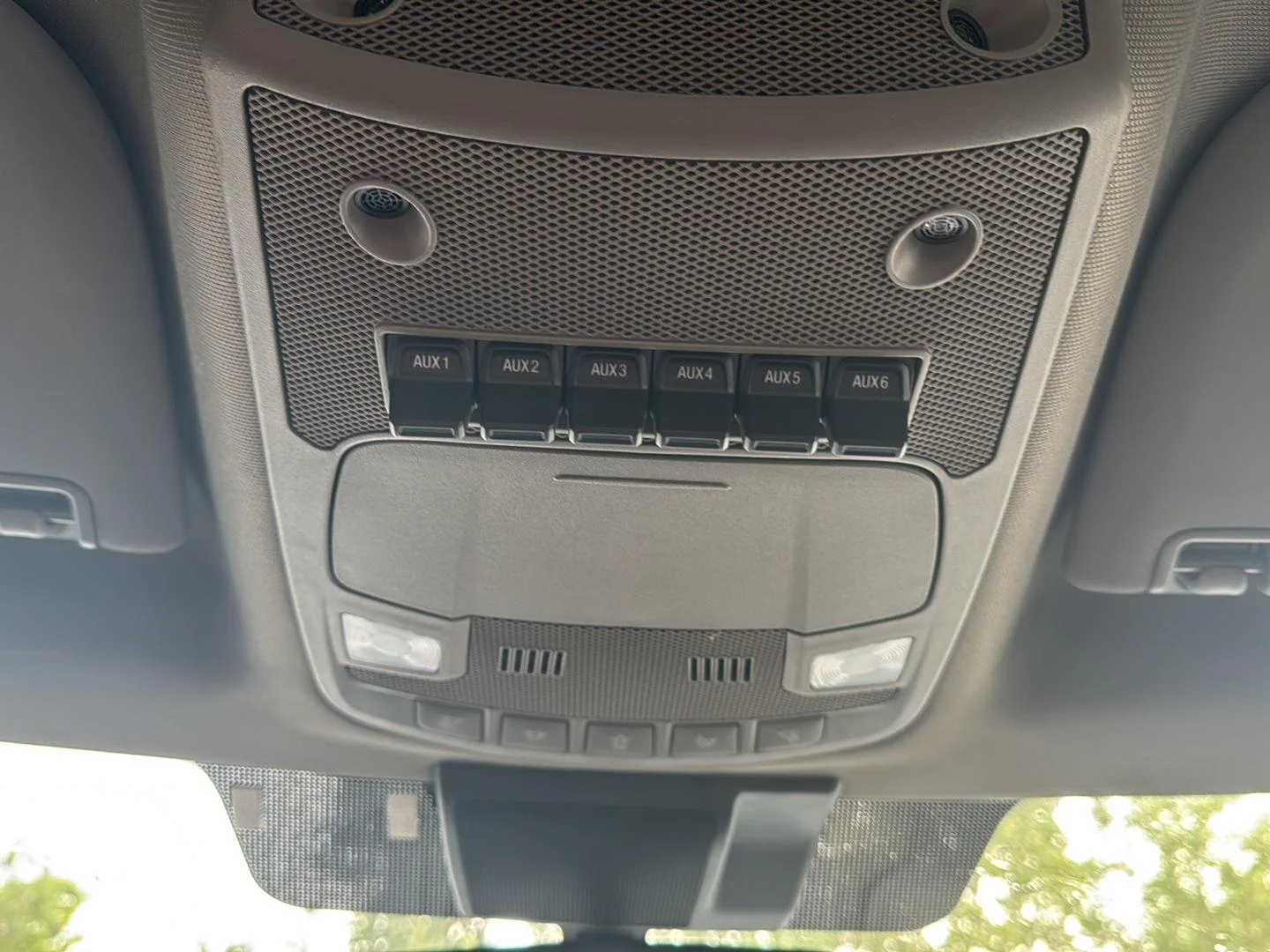 Used 2020 Iconic Silver Ford XL image 16