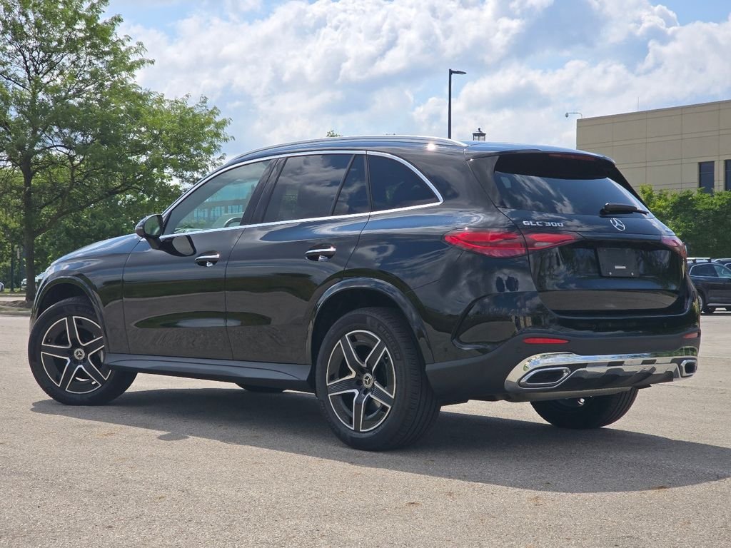 Used 2026 Black Mercedes-Benz GLC 300 image 19
