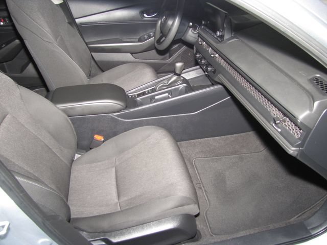 Certified Used 2024 Solar Silver Metallic Honda LX image 47