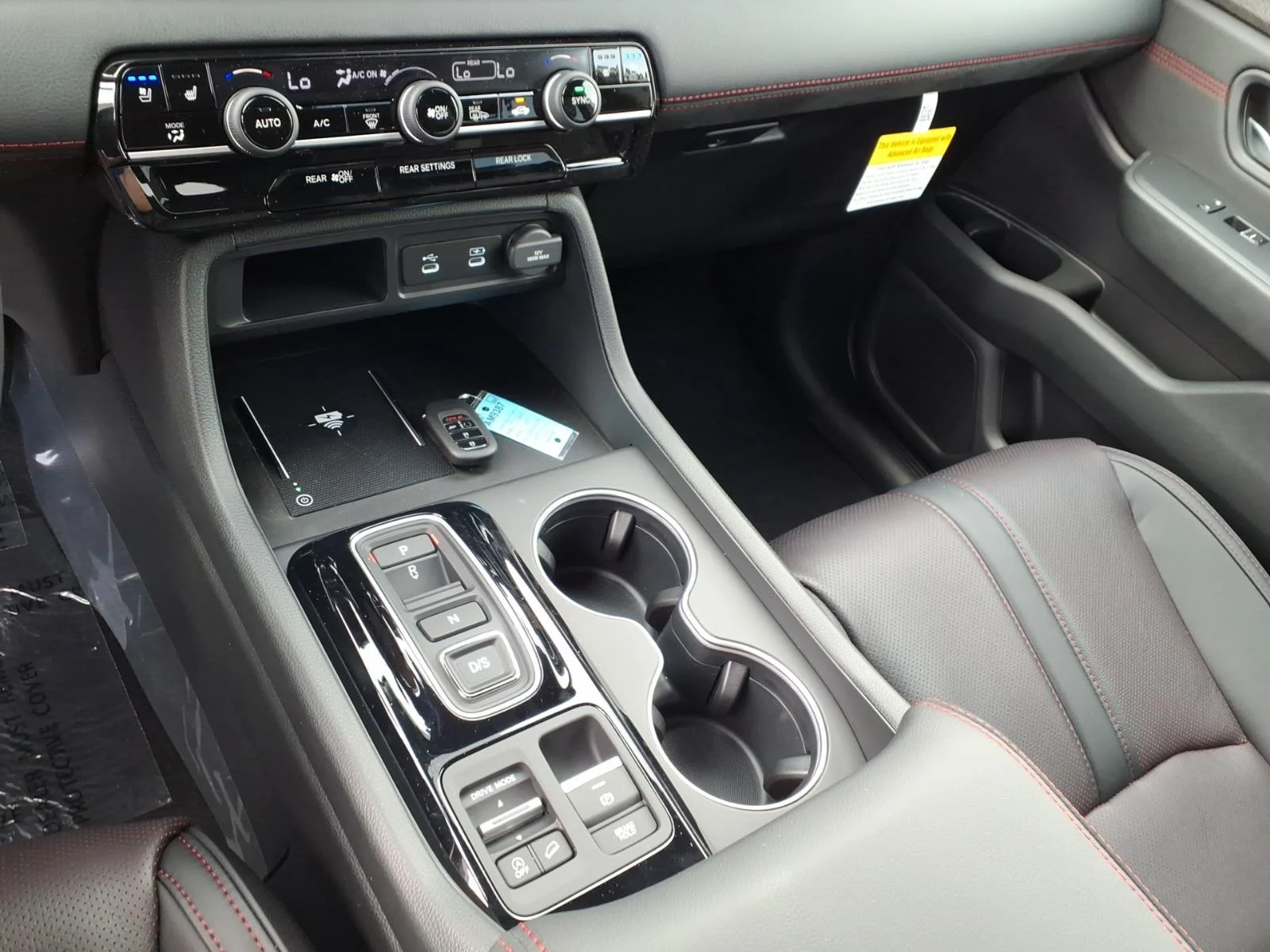 New 2026 Platinum White Pearl Honda Black Edition image 10