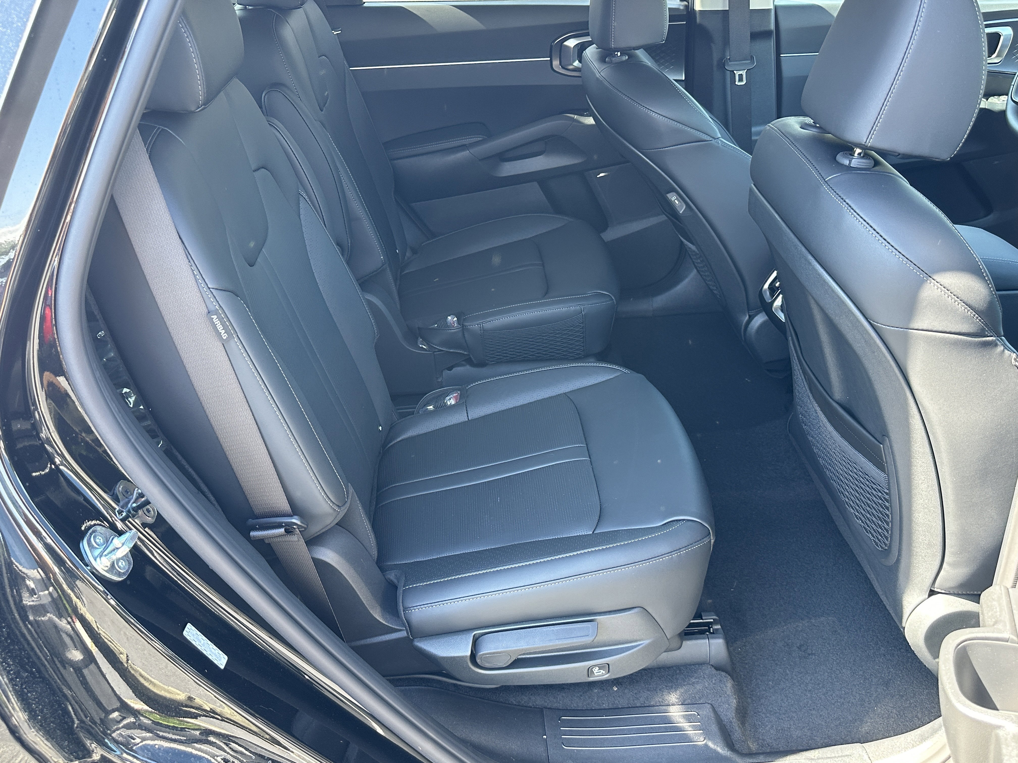 New 2026 Aurora Black Pearl Kia EX image 16