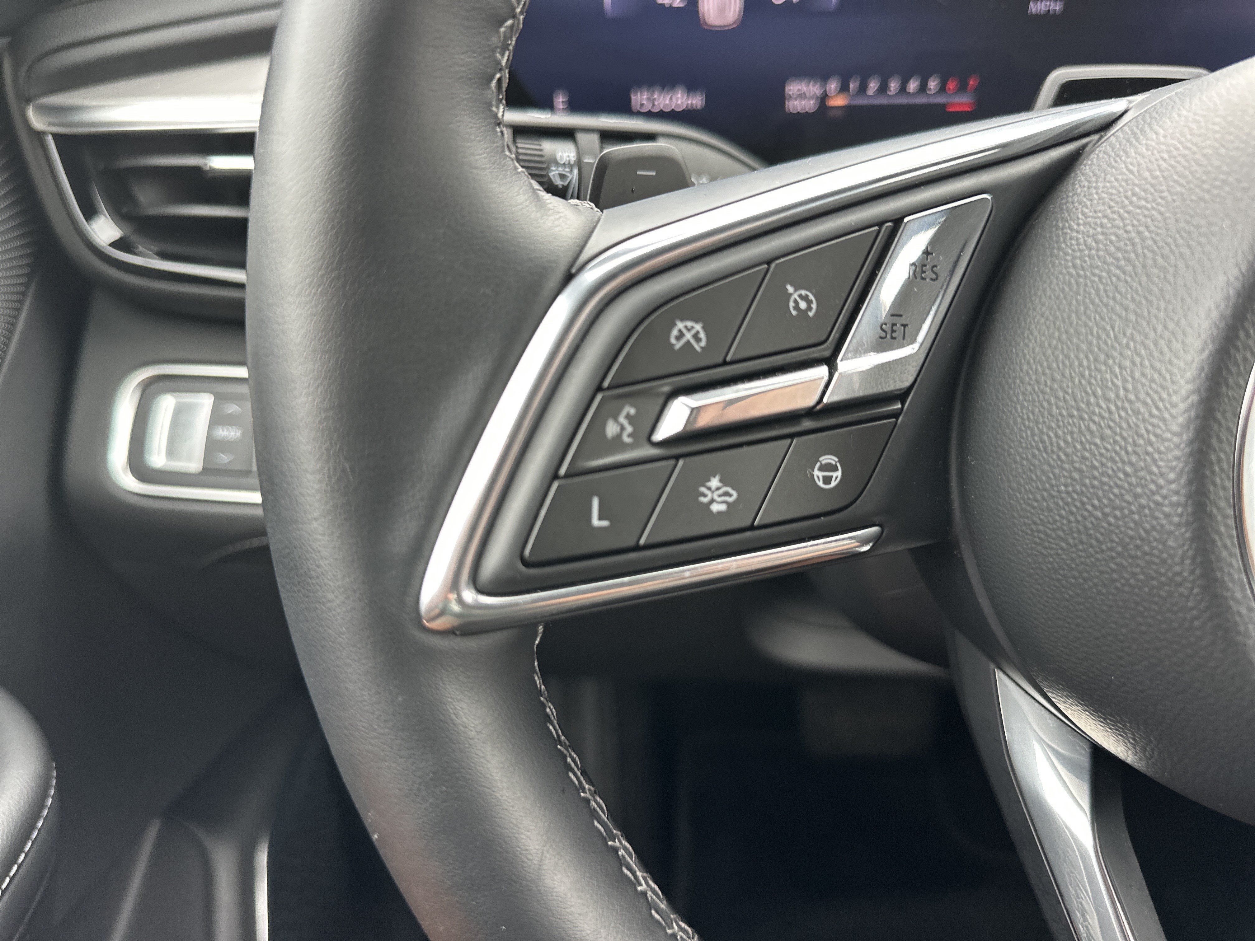 2025 Buick Enclave Avenir - Photo 26