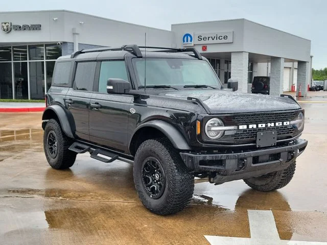 2024 Ford Bronco Wildtrak 4x4's photo