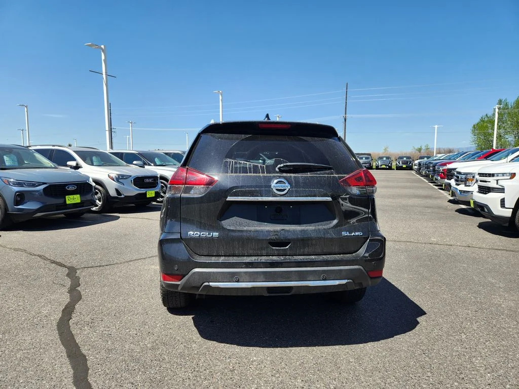Used 2020 Black Nissan SL image 2
