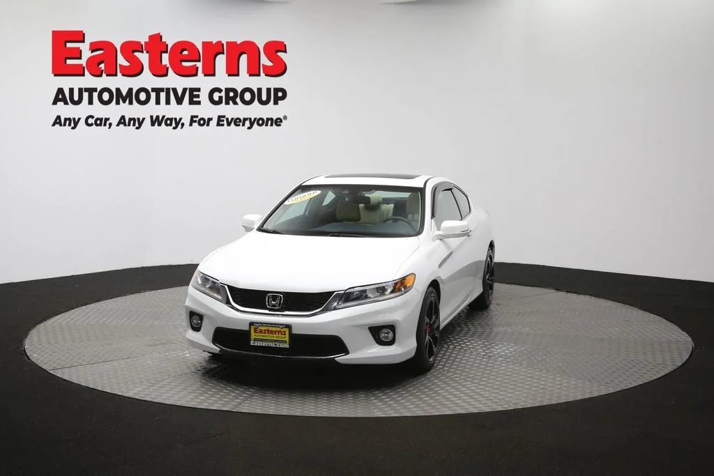 Used 2015 White Honda EX-L image 53