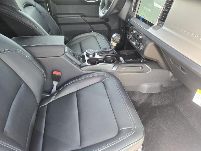 New 2026 Oxford White Ford Outer Banks® image 29