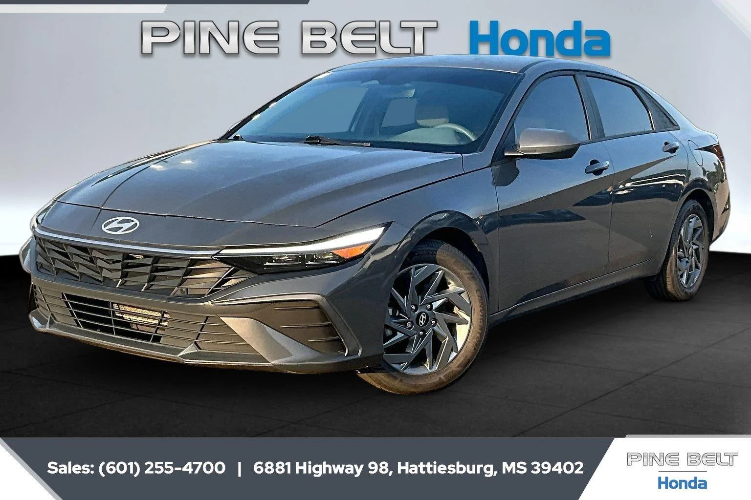 Used 2024 Ecotronic Gray Hyundai SEL image 10