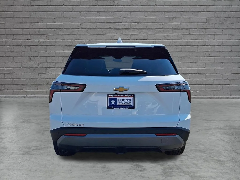 New 2026 Summit White Chevrolet LT image 7