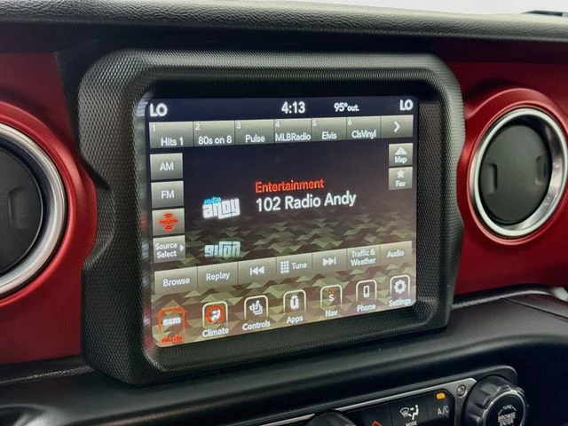 Used 2022 Black Jeep Unlimited Rubicon image 15