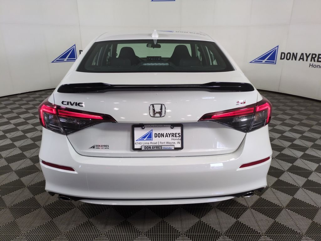 New 2026 Platinum White Pearl Honda  image 4