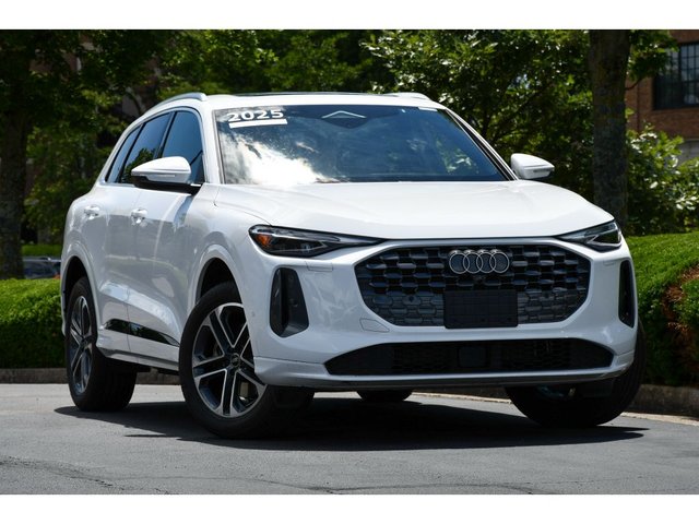 2025 Audi Q5 Premium