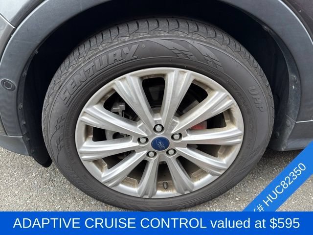 Used 2017 Magnetic Ford Titanium image 4