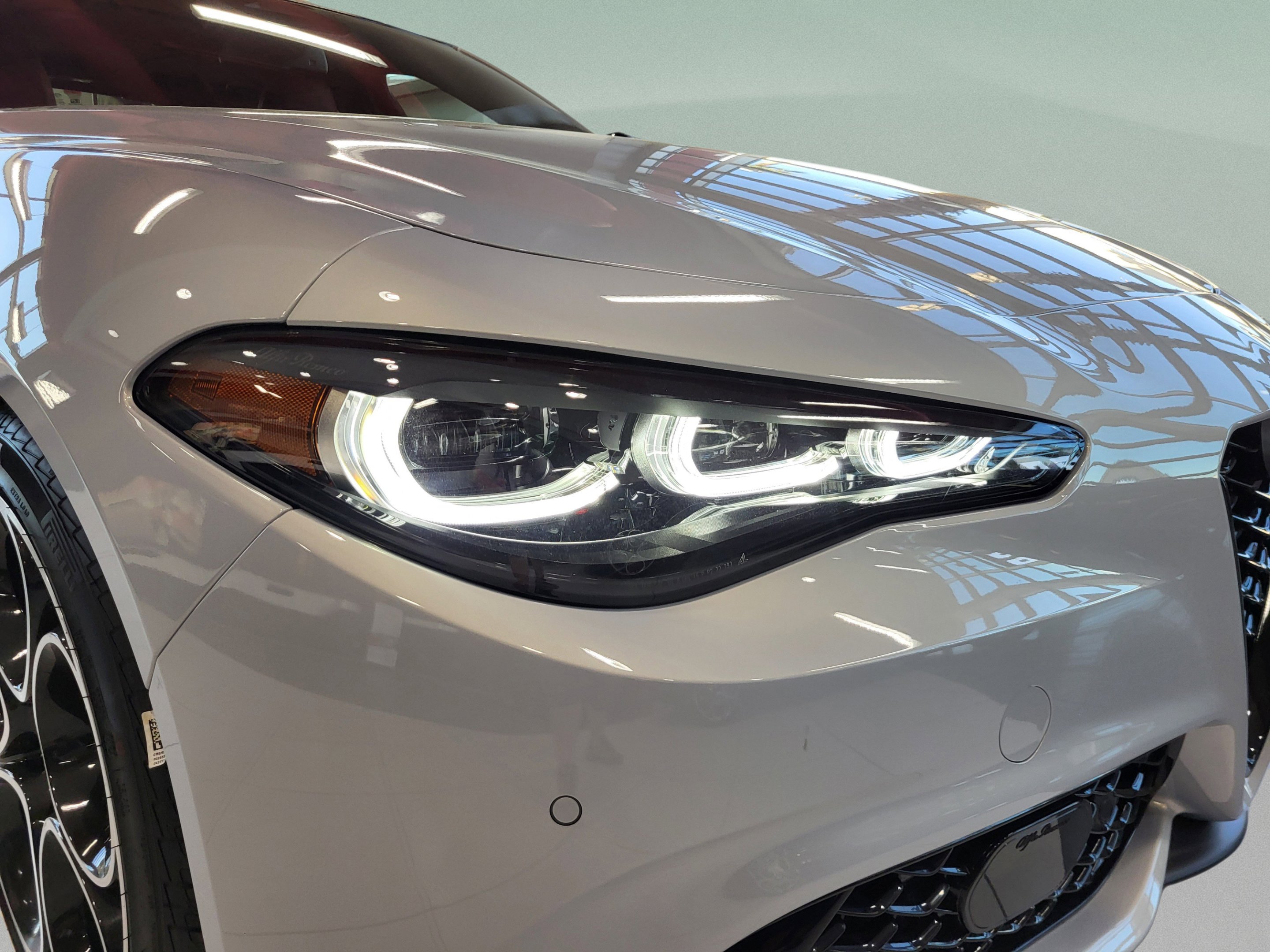New 2025 Moonlight Gray Metallic Alfa Romeo  image 15