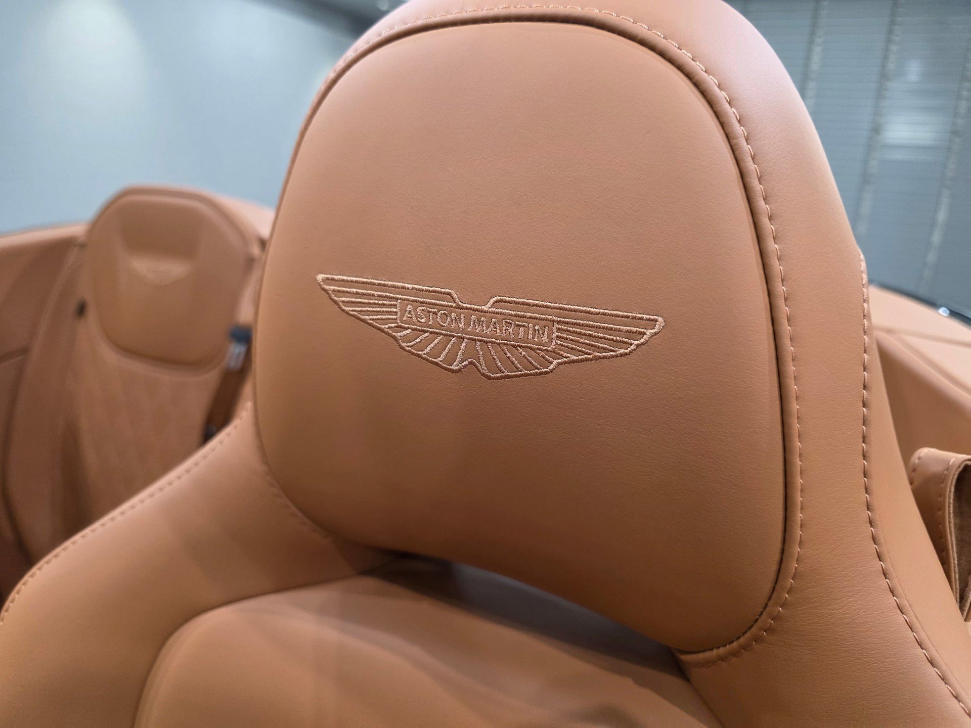 New 2026 Minotaur Green Aston Martin Volante image 5