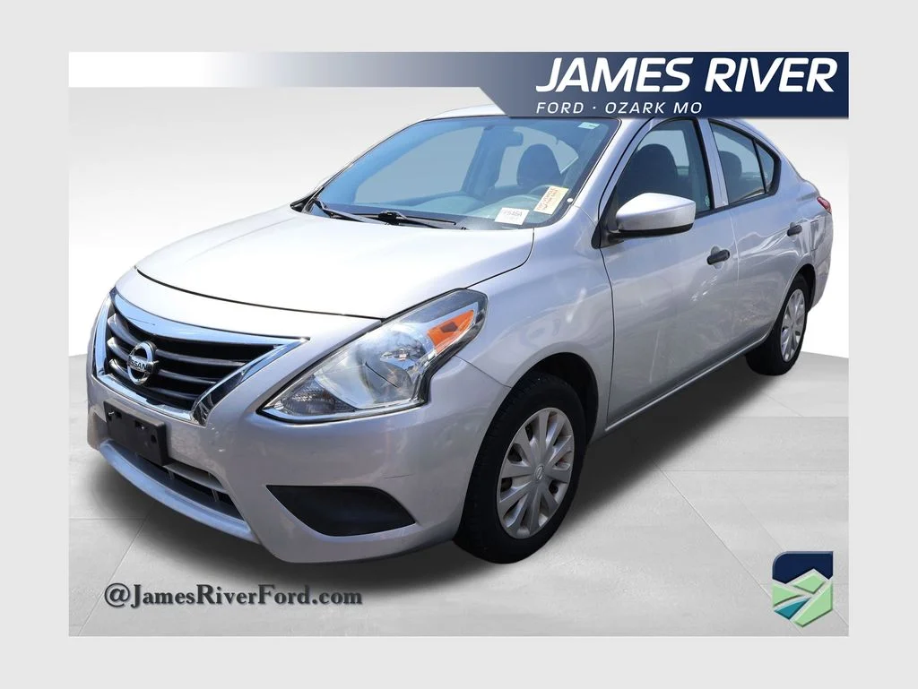 Used 2019 Silver Nissan 1.6 S Plus image 1