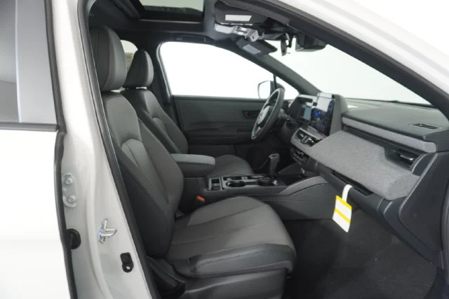 New 2026 CRYSTAL WHITE PEARL Subaru Premium image 30