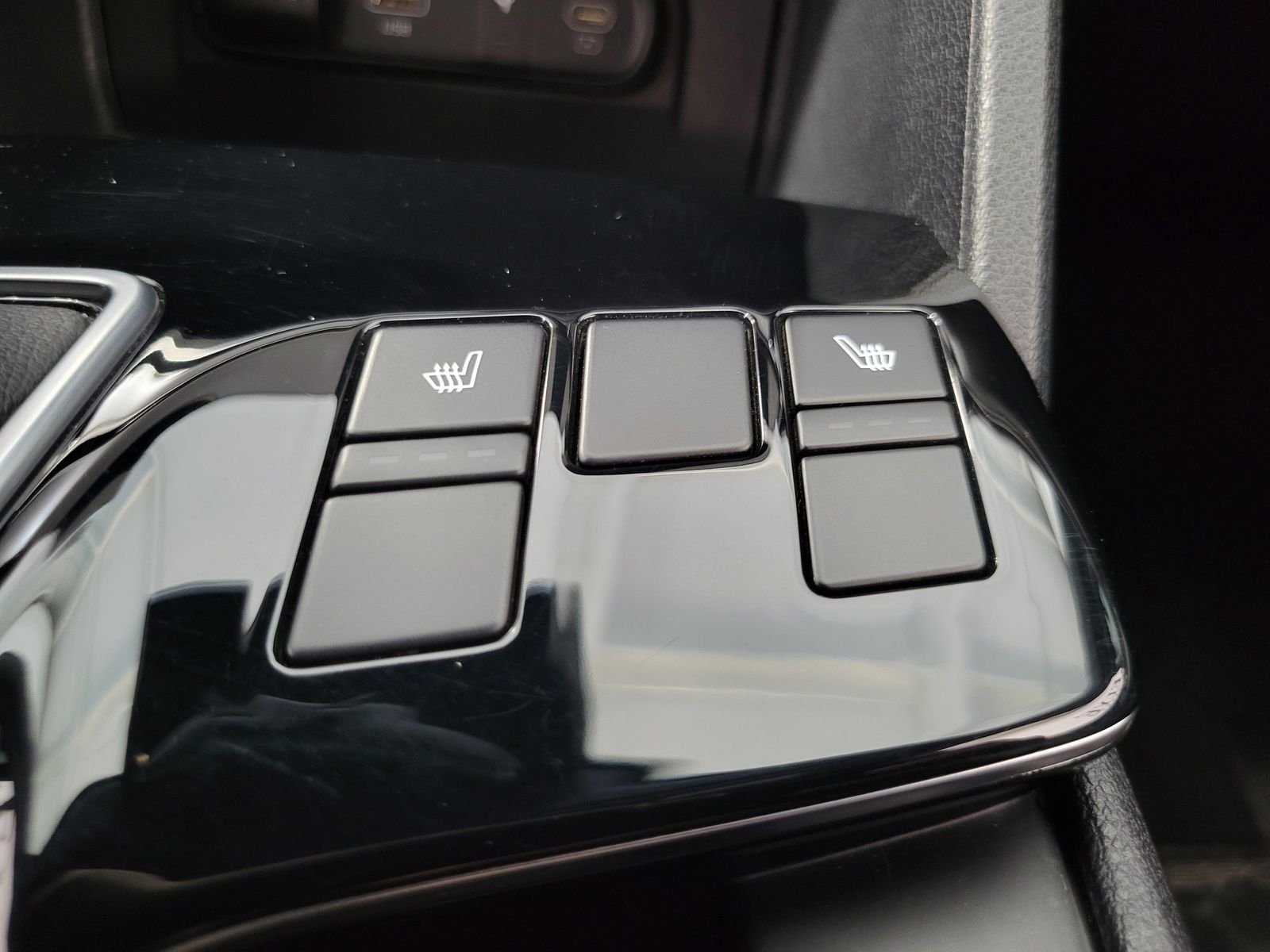 Certified Used 2023 Gray Kia X-Line image 24
