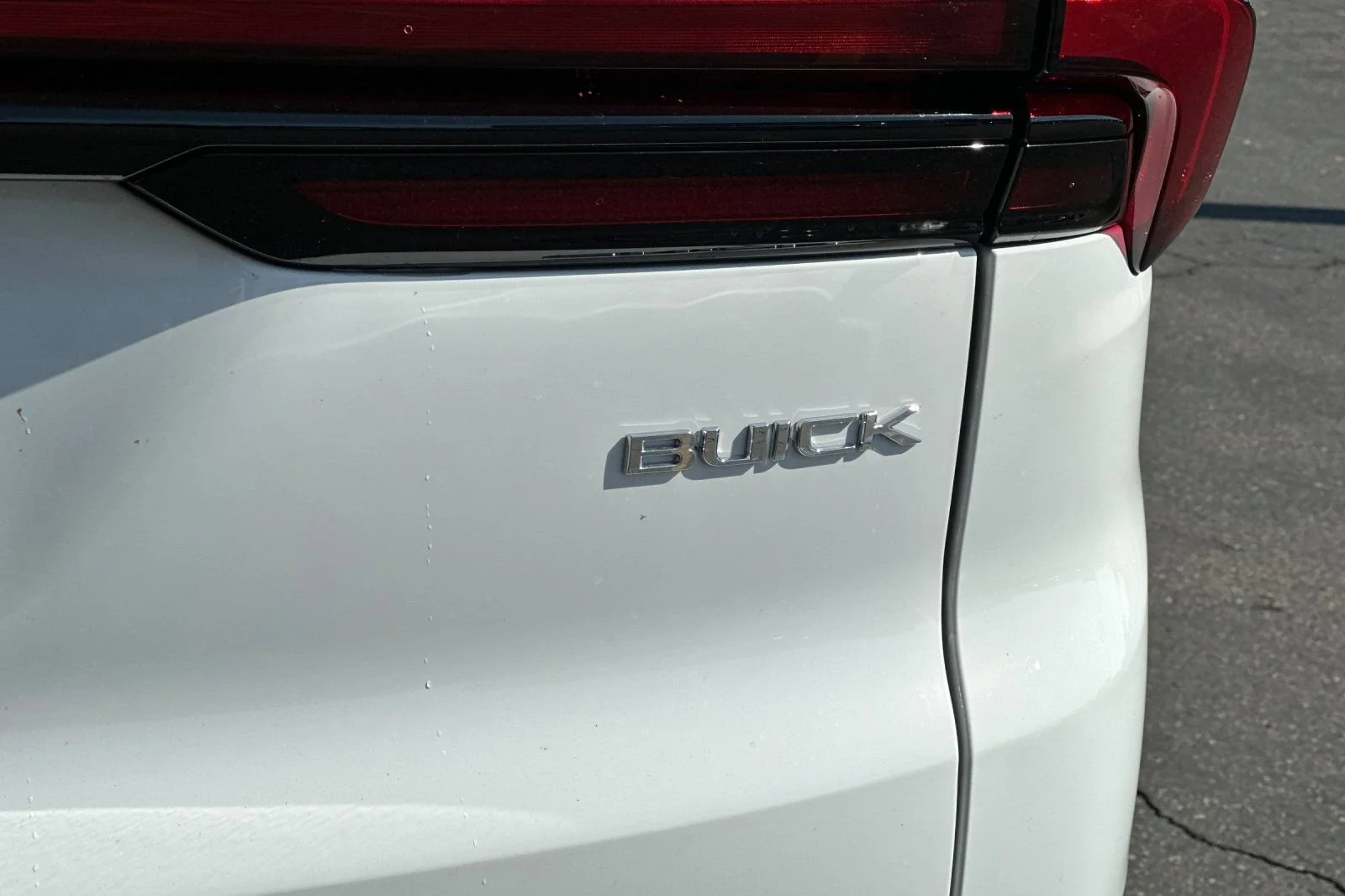 2026 Buick Enclave Sport Touring - Photo 23
