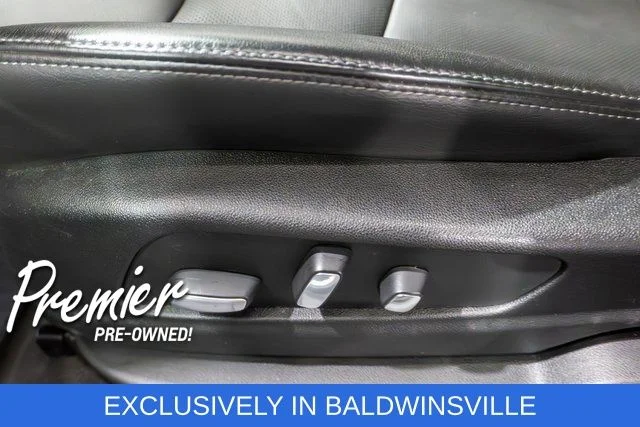 Used 2024 White Cadillac Premium Luxury image 21
