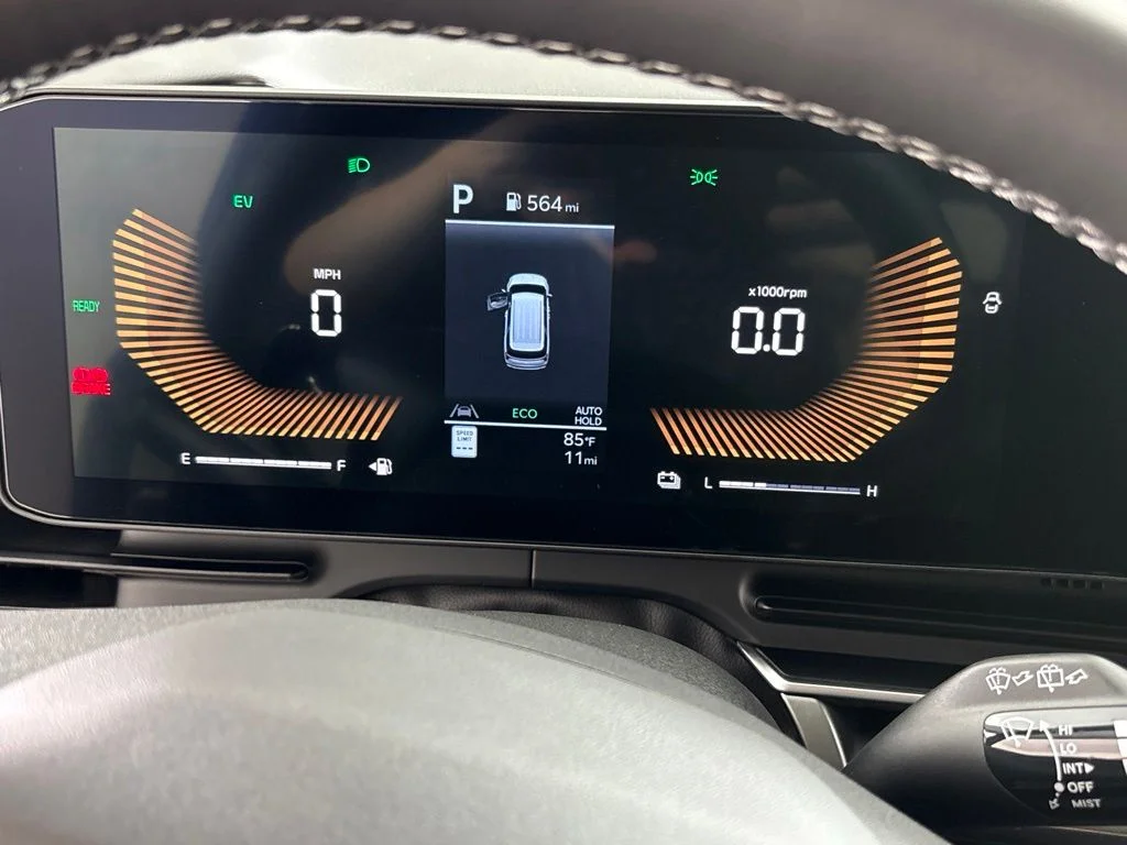 New 2027 Silver Kia EX image 32