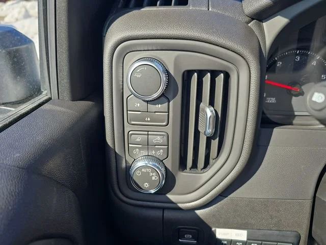 2026 GMC Sierra 3500HD Pro - Photo 17