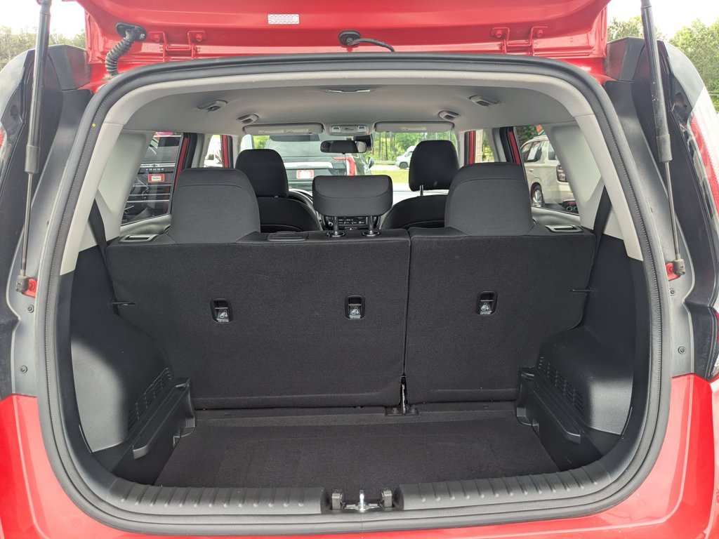 Used 2025 Inferno Red Kia LX image 23