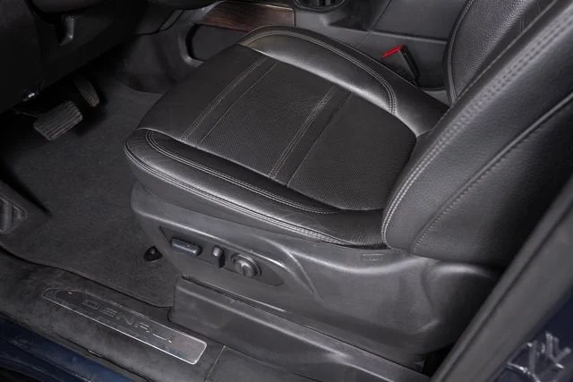 Used 2023 Pacific Blue Metallic GMC Denali image 21