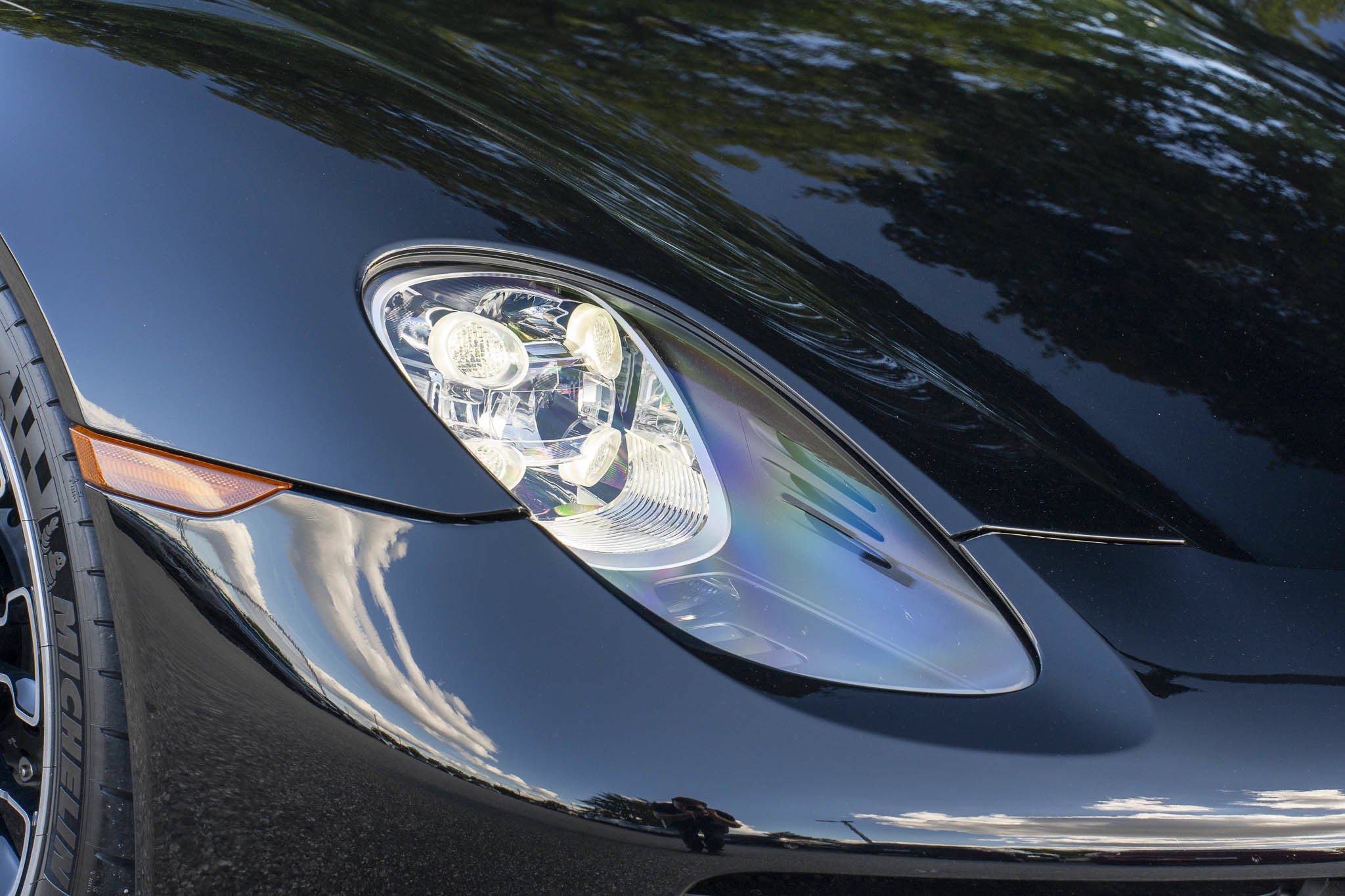 Used 2015 Black Porsche  image 31