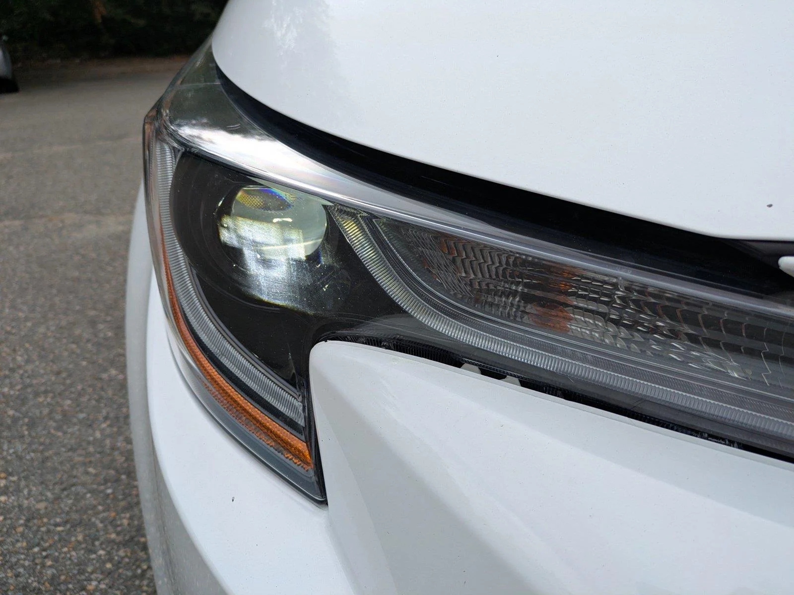 Used 2024  Toyota LE image 10