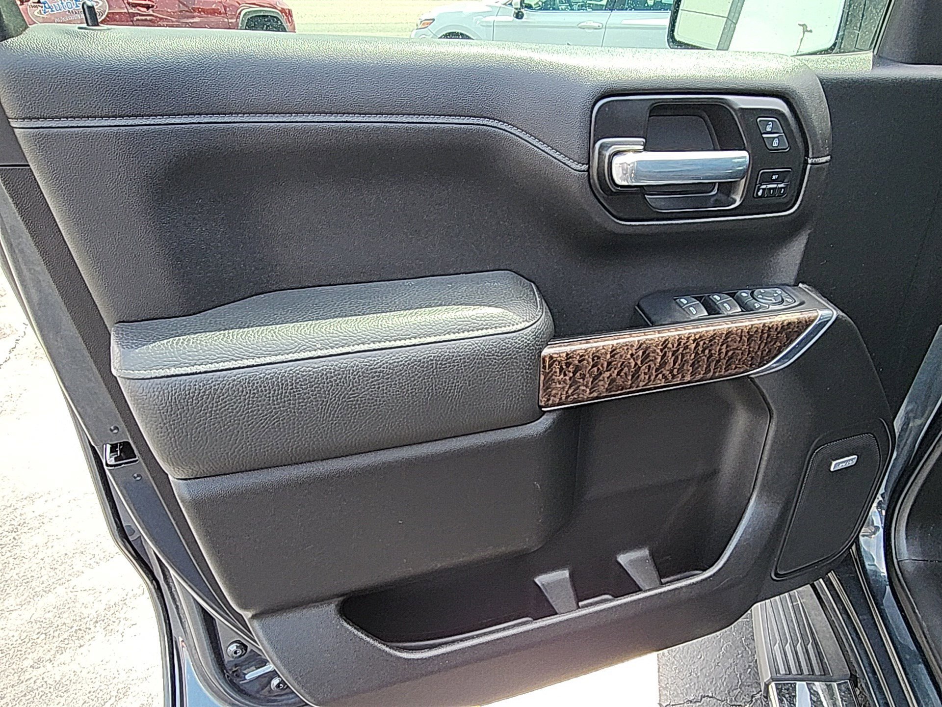 Used 2021 Hunter Metallic GMC Denali image 11