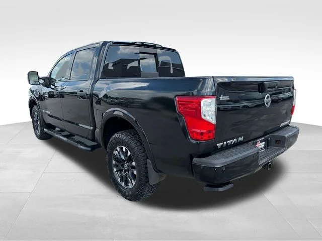 Used 2017 Black Nissan PRO-4X image 5