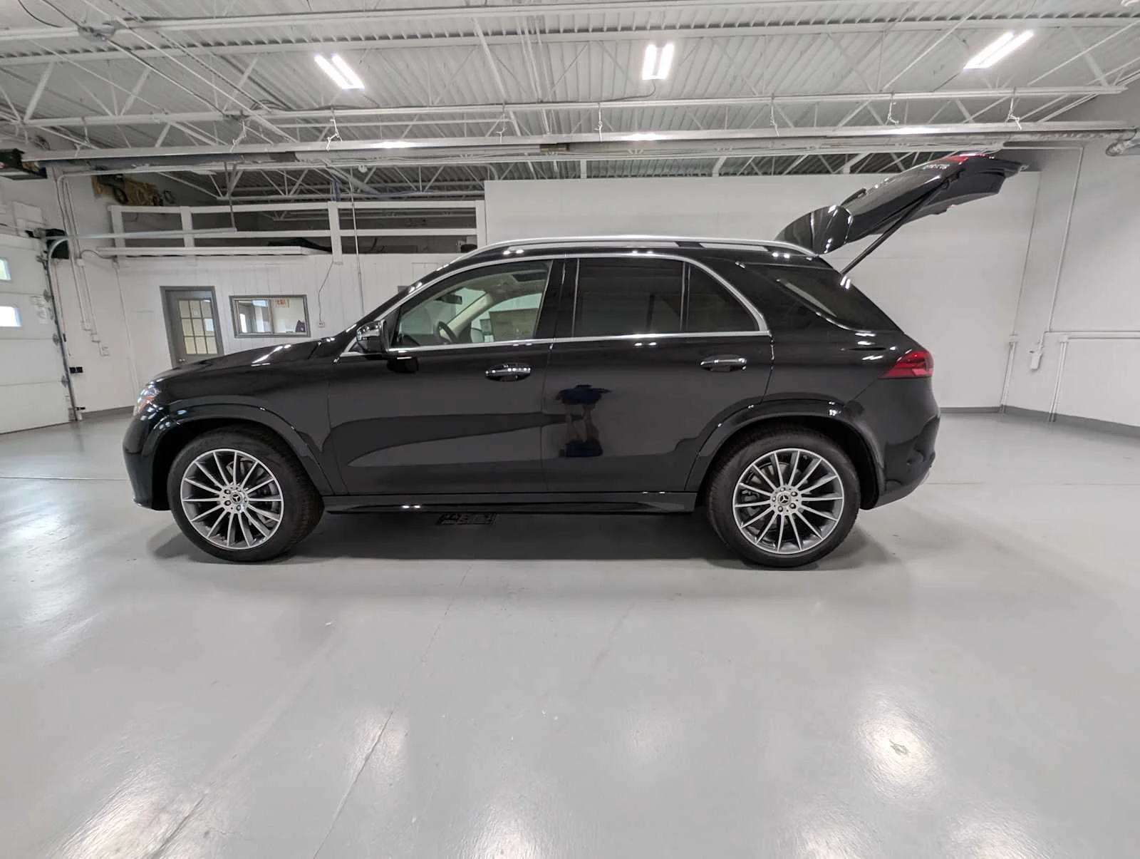 Used 2026  Mercedes-Benz GLE 350 image 10