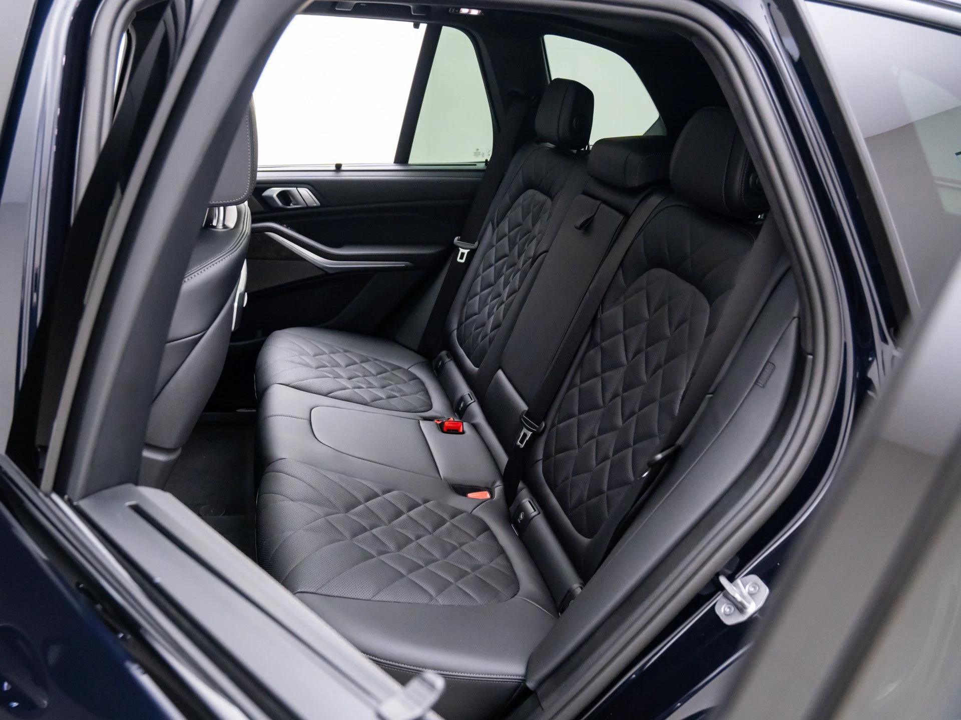 Certified Used 2026 Black BMW xDrive40i image 17