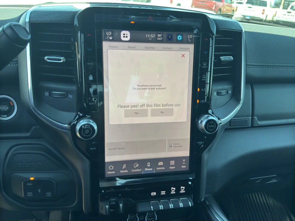New 2026 Bright White Clear-Coat Exterior Paint RAM Laramie image 35