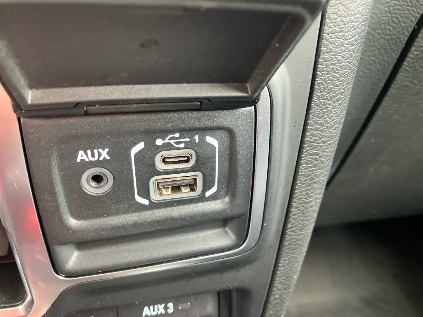 Used 2023 Bright White Clearcoat Jeep Sport S image 32