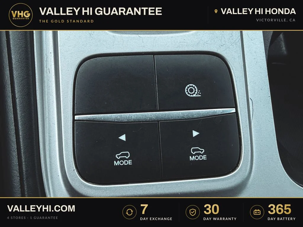 Used 2022 Black Metallic Ford XLT image 32