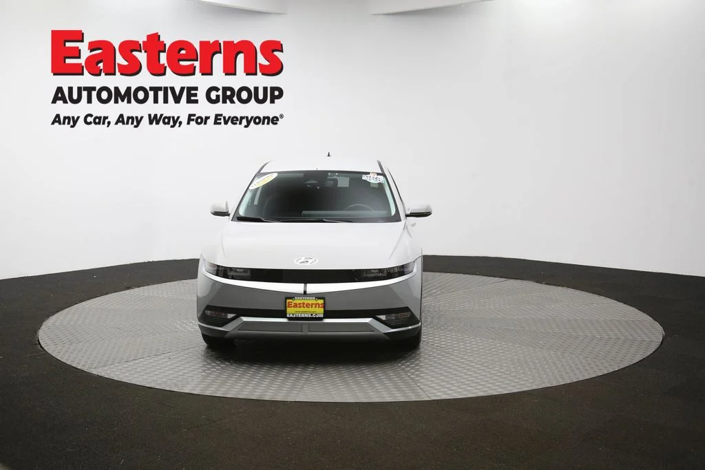 Used 2024 Gray Hyundai SEL image 49