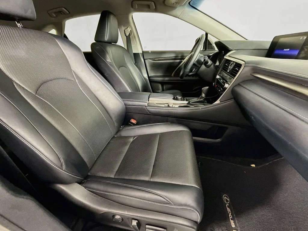 Used 2017 White Pearl Lexus 350 image 24