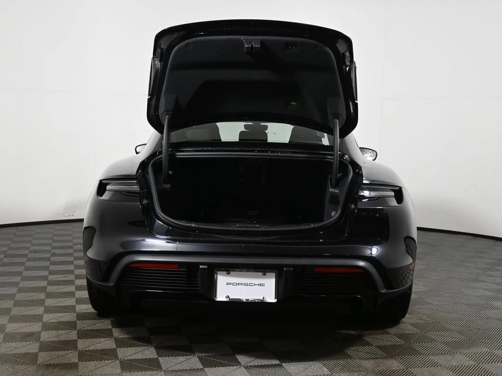 New 2026 Black Porsche 4S image 42