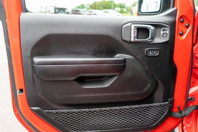 Used 2021 Red Jeep Mojave image 18
