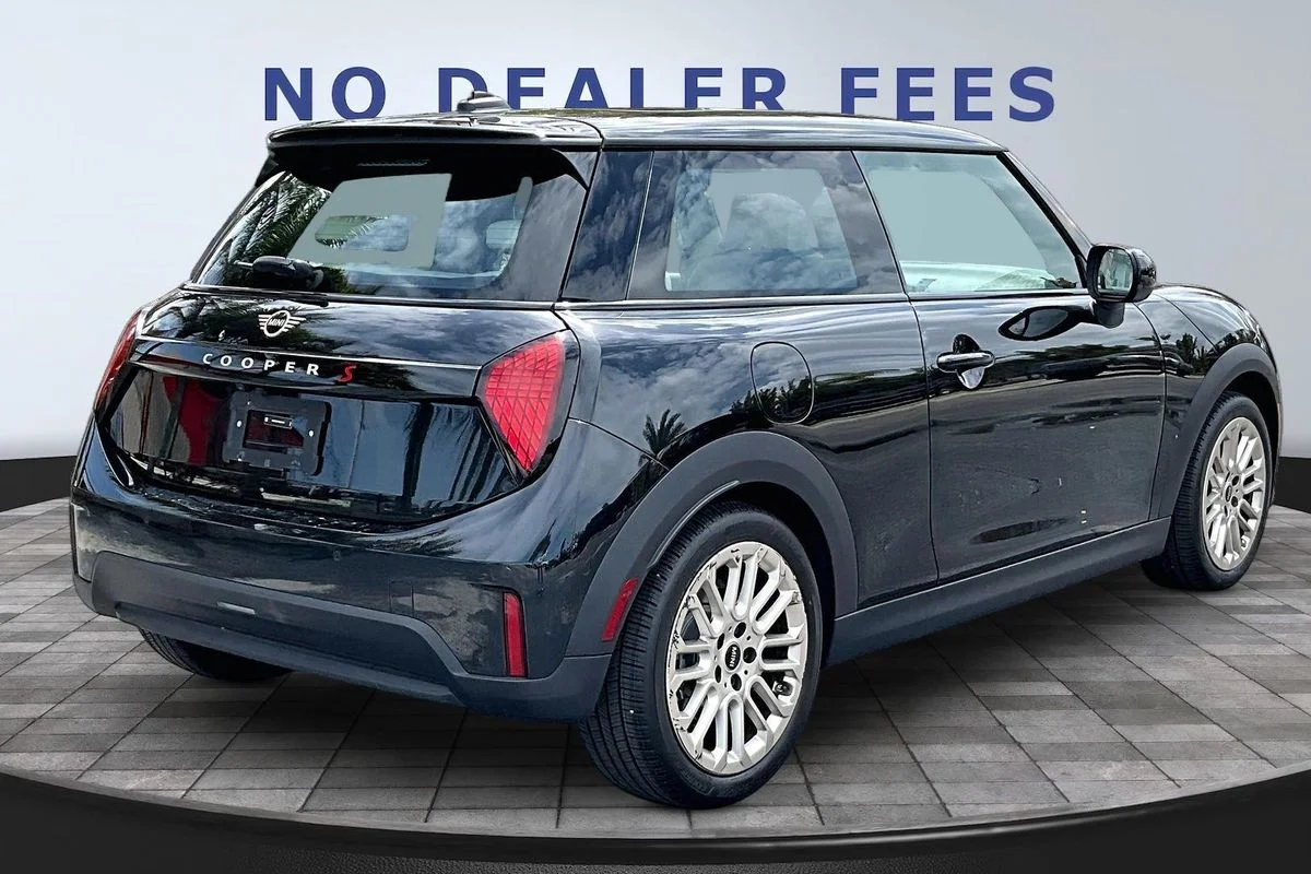 Used 2025  MINI Cooper S image 6