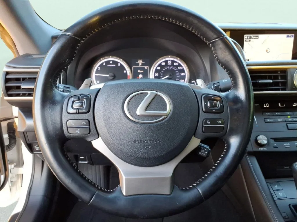 Used 2017 White Lexus 300 image 18